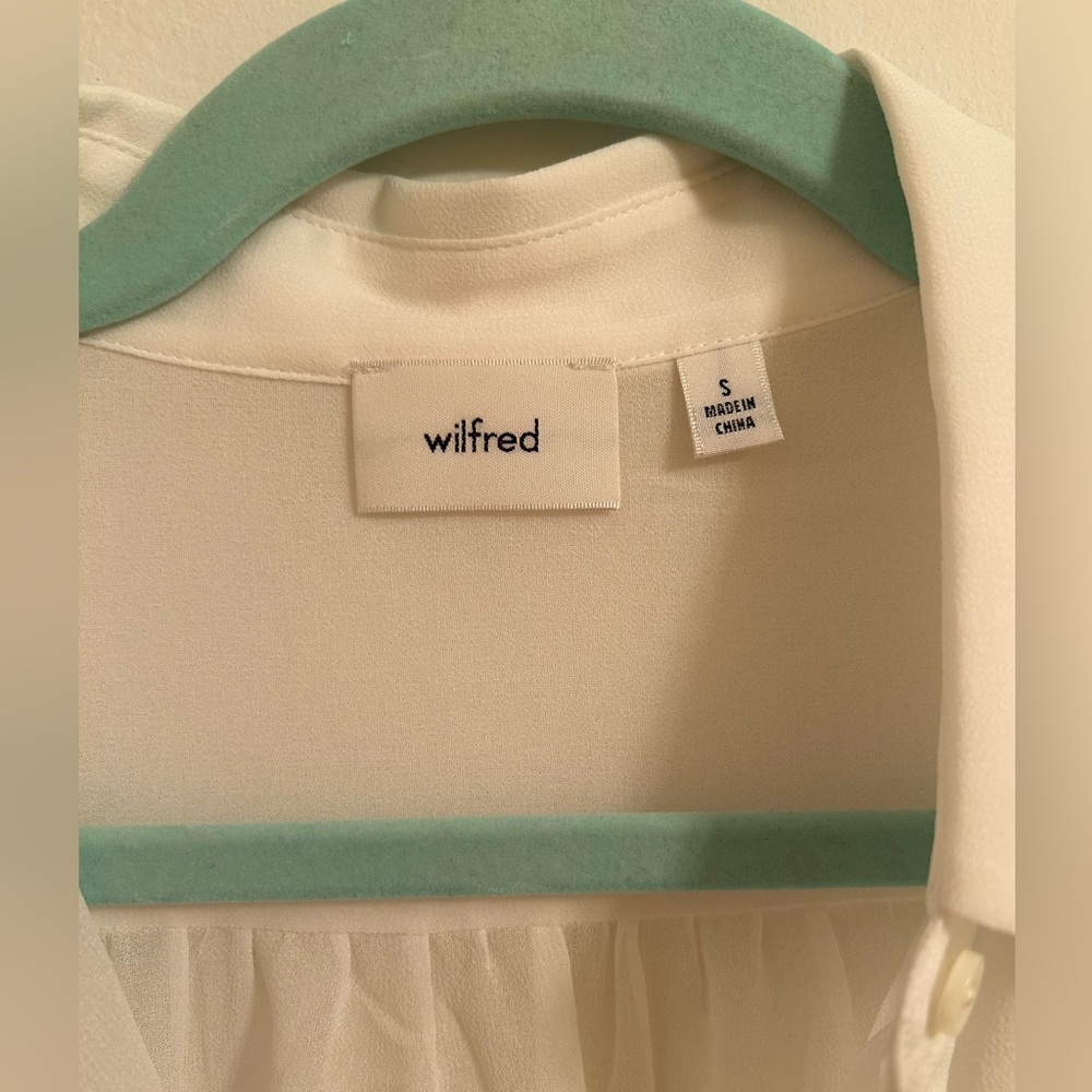 NWT Aritzia Wilfred Josephine Blouse - Picture 6 of 7